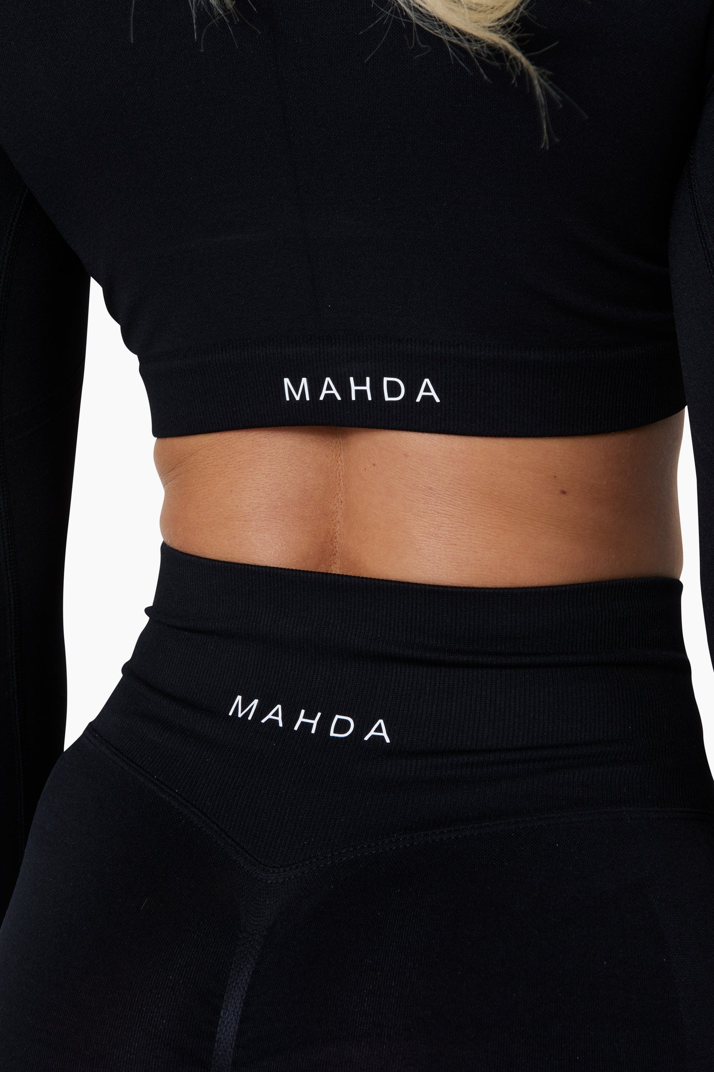 Long sleeve seamless black