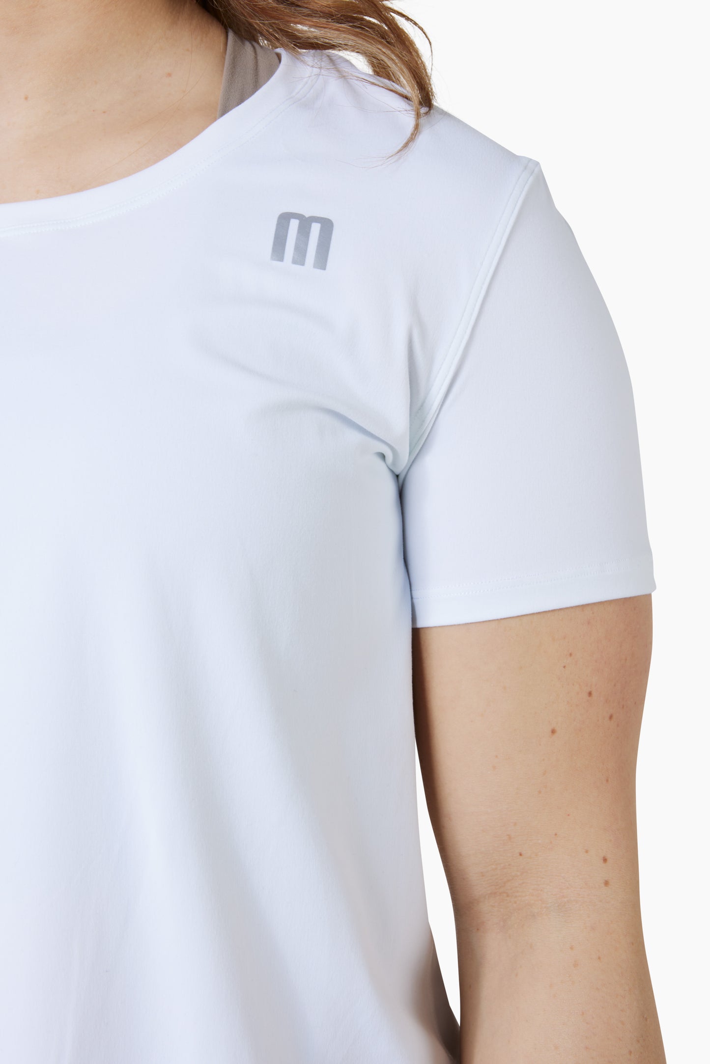Woman t-shirt white