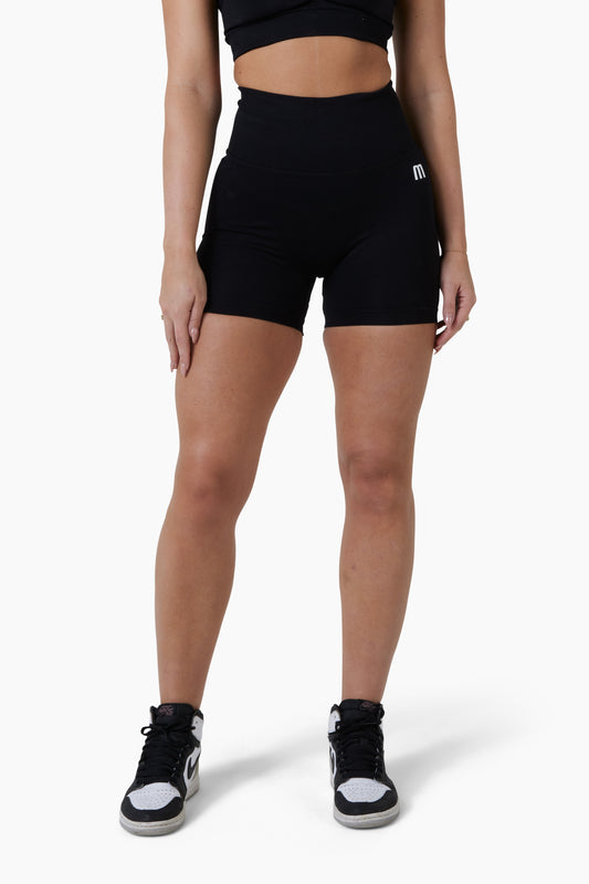 Short Scrunch Black